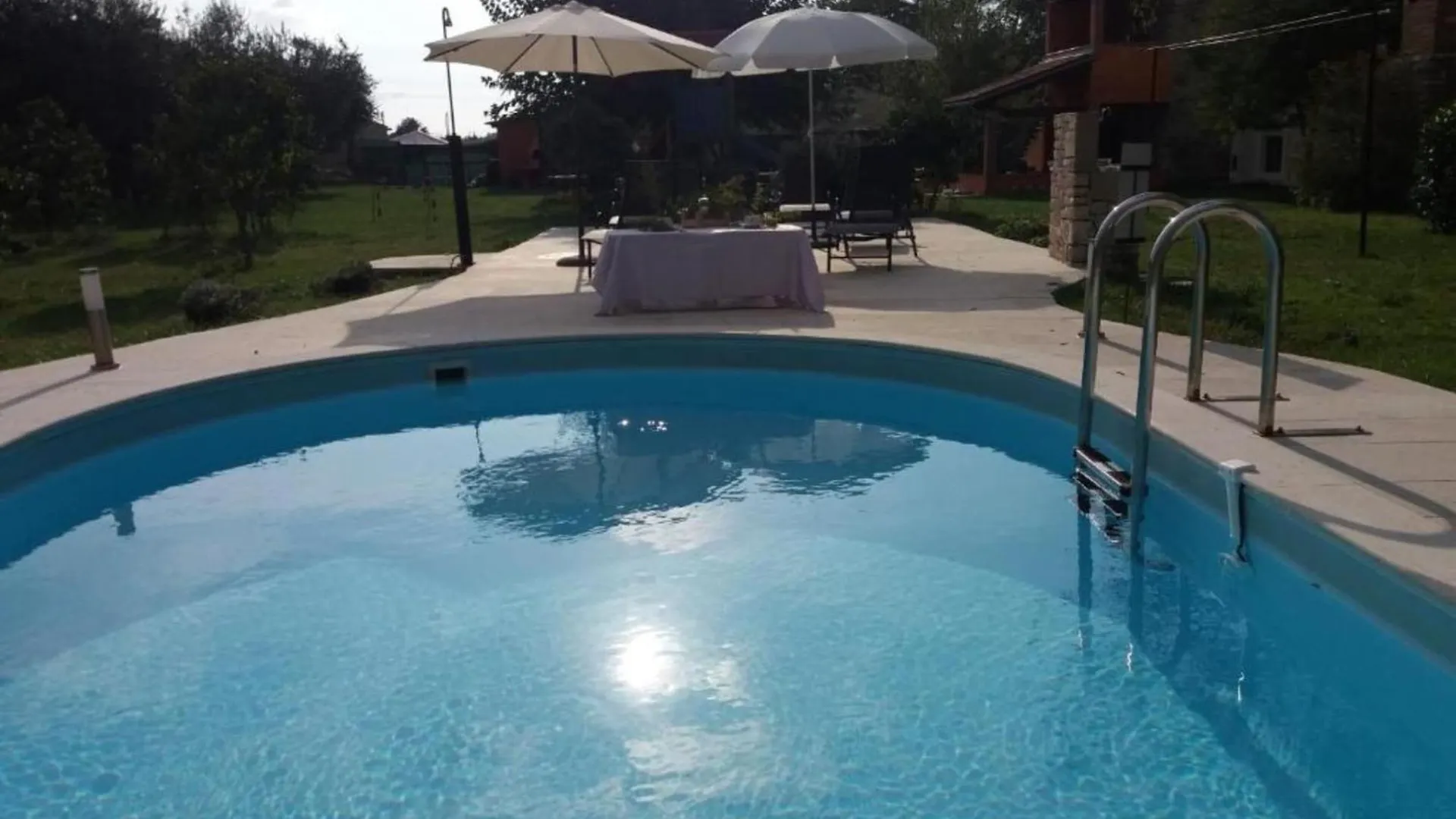 Three Bedroom Holiday Home With Private Pool Vodnjan 0*,  Kroatië