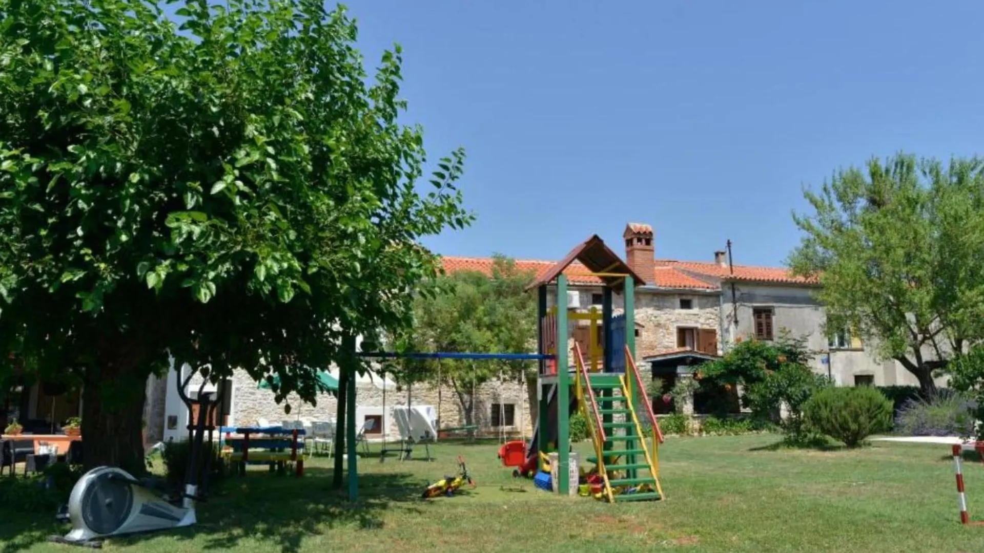 Three Bedroom Holiday Home With Private Pool Vodnjan Kroatië